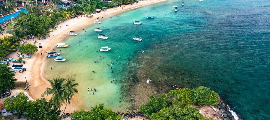 Unawatuna Beach